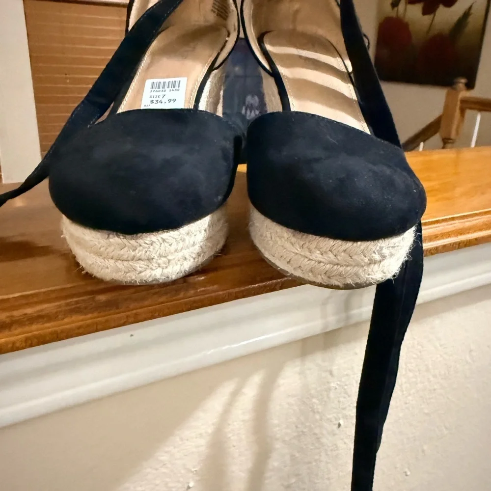 Black Wedge Heels